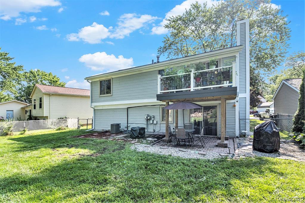 1116 Heritage Drive, Canton, MI 48188 — Photo 31