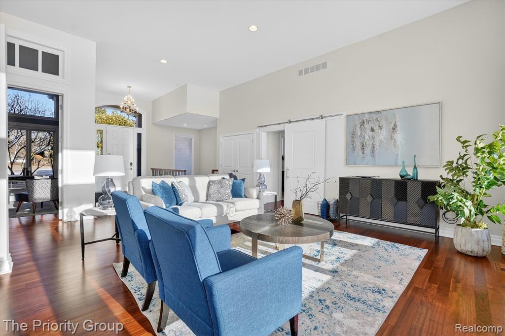 11467 Bay Shore Drive, Fenton, MI, 48430