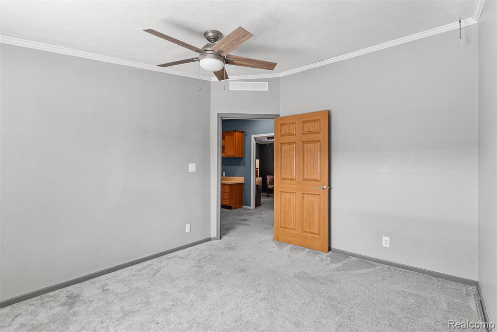 6252 Juliet Boulevard, Fenton, MI 48430 — Photo 27