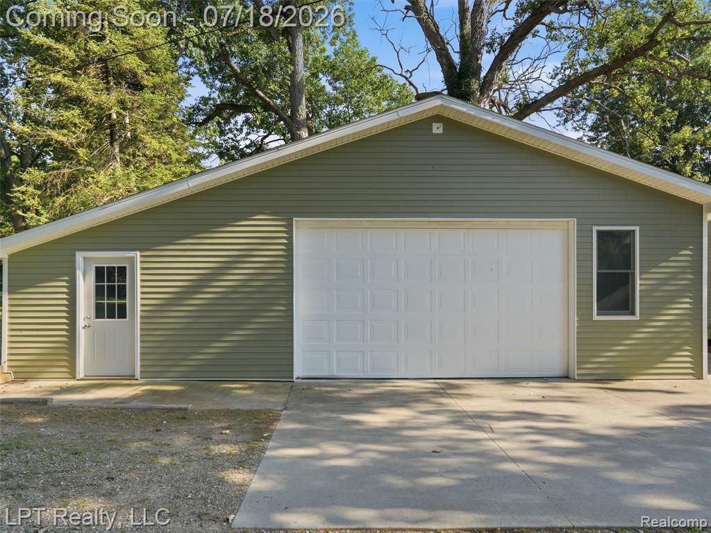 4539 Parker Drive, Howell, MI 48843 — Photo 38