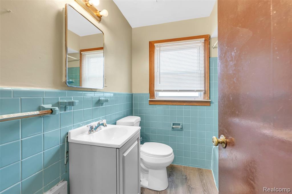 16721 Greenfield Road, Detroit, MI 48235 — Photo 10