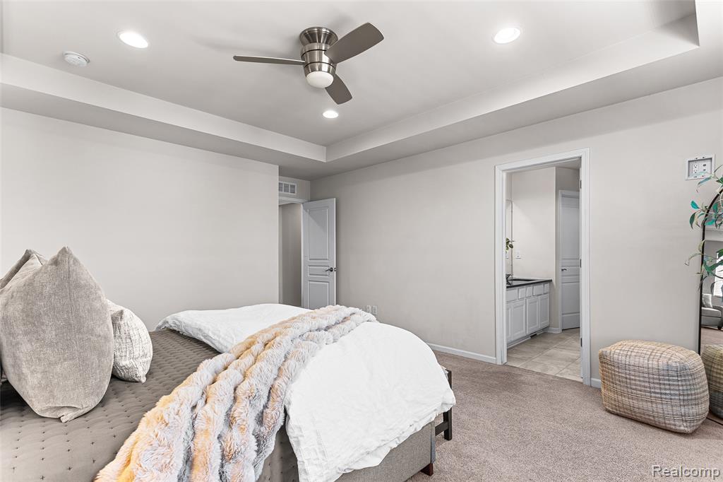 31085 TREMONT Lane, Franklin, MI 48025 — Photo 23