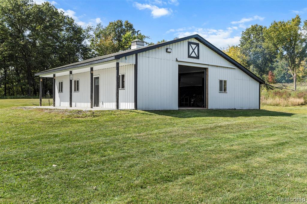 2666 E Oakwood Road, Addison, MI 48370 — Photo 40