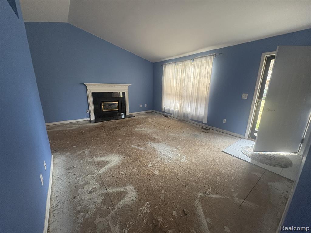 14033 Watersway Drive, Gibraltar, MI — Photo 6