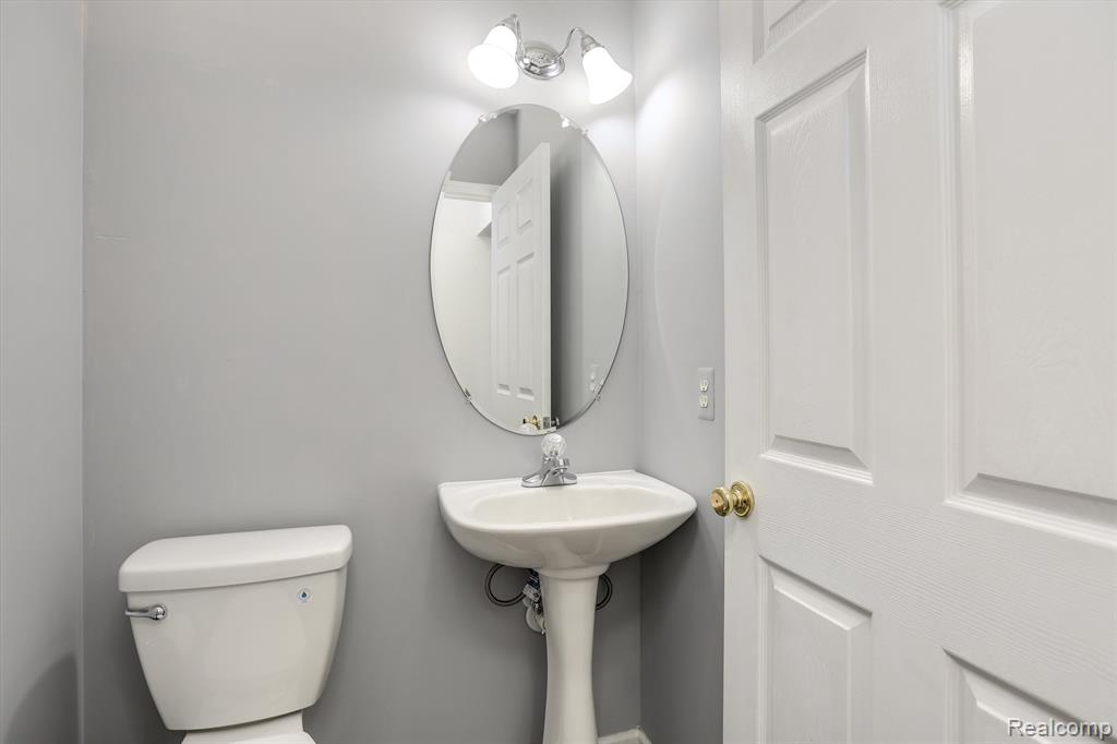 39410 SPRINGWATER Drive, Northville, MI 48168 — Photo 18