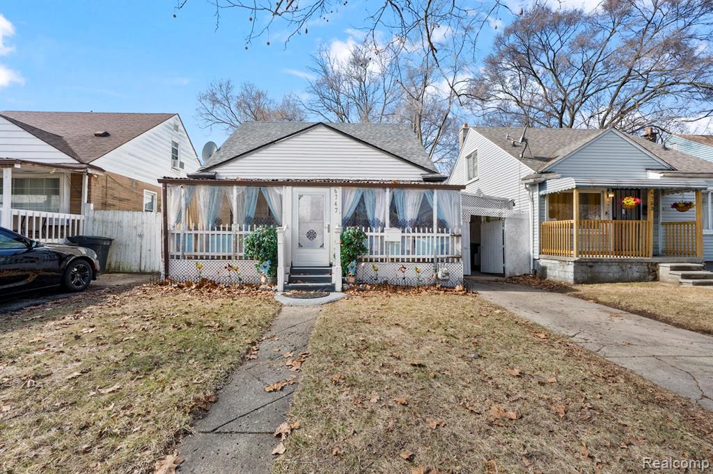 6747 Mettetal Street, Detroit, MI 48228 — Photo 2