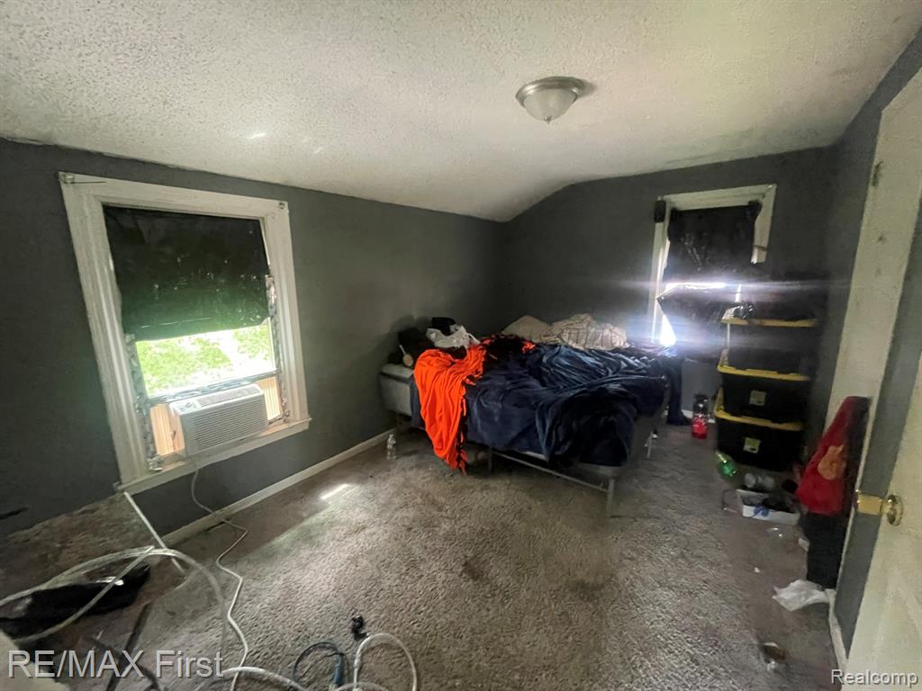 3677 Somerset Avenue, Detroit, MI 48224 — Photo 19