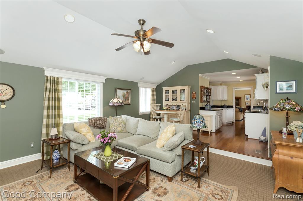 32291 Verona Circle, Beverly Hills, MI 48025 — Photo 17