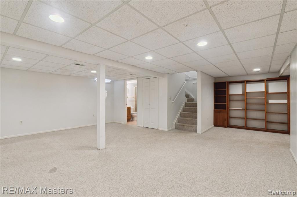 22571 Silver Creek Drive, 16, Woodhaven, MI 48183 — Photo 18