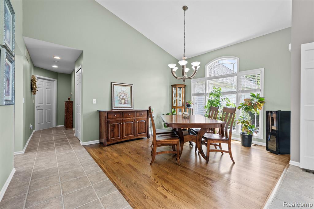 1131 Thorn Ridge Drive, Howell, MI 48843 — Photo 5
