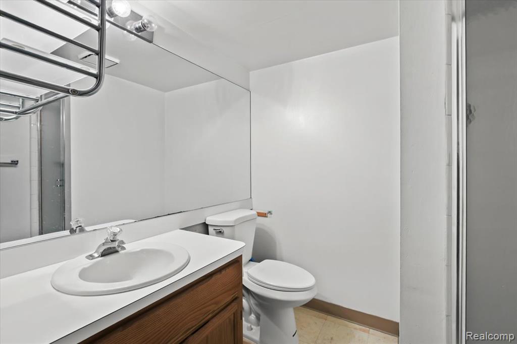 29485 Beau Ridge, Farmington Hills, MI 48331 — Photo 24