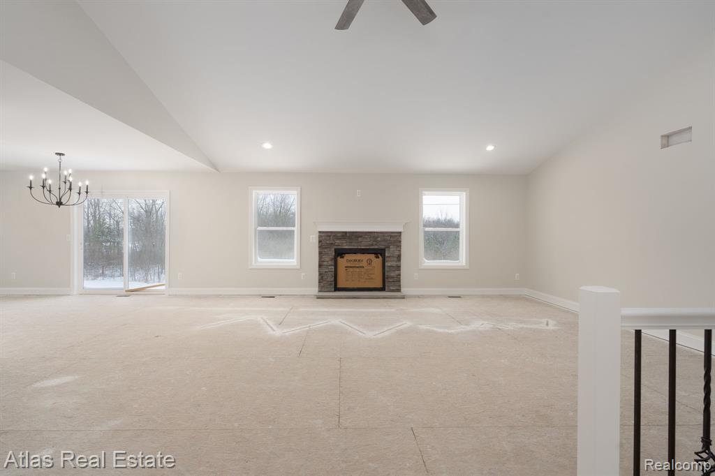 11289 Green Road, Goodrich Vlg, MI — Photo 18