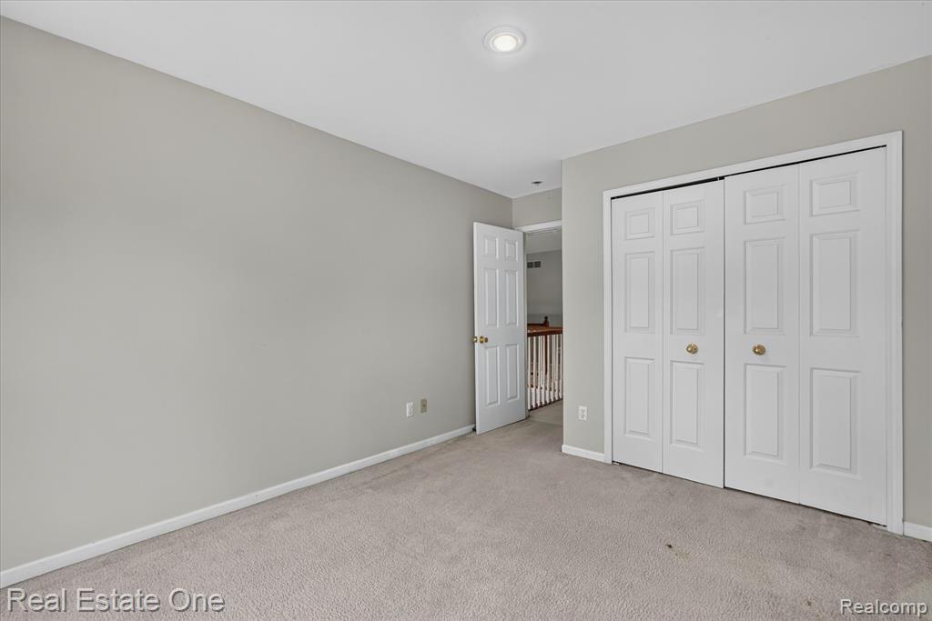 9610 Forest Ridge Drive, Clarkston, MI 48348 — Photo 46