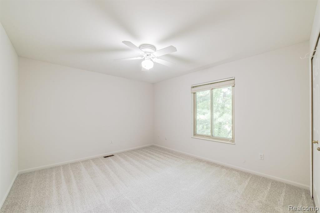 7191 ELDERWOOD Circle, Clarkston, MI — Photo 40