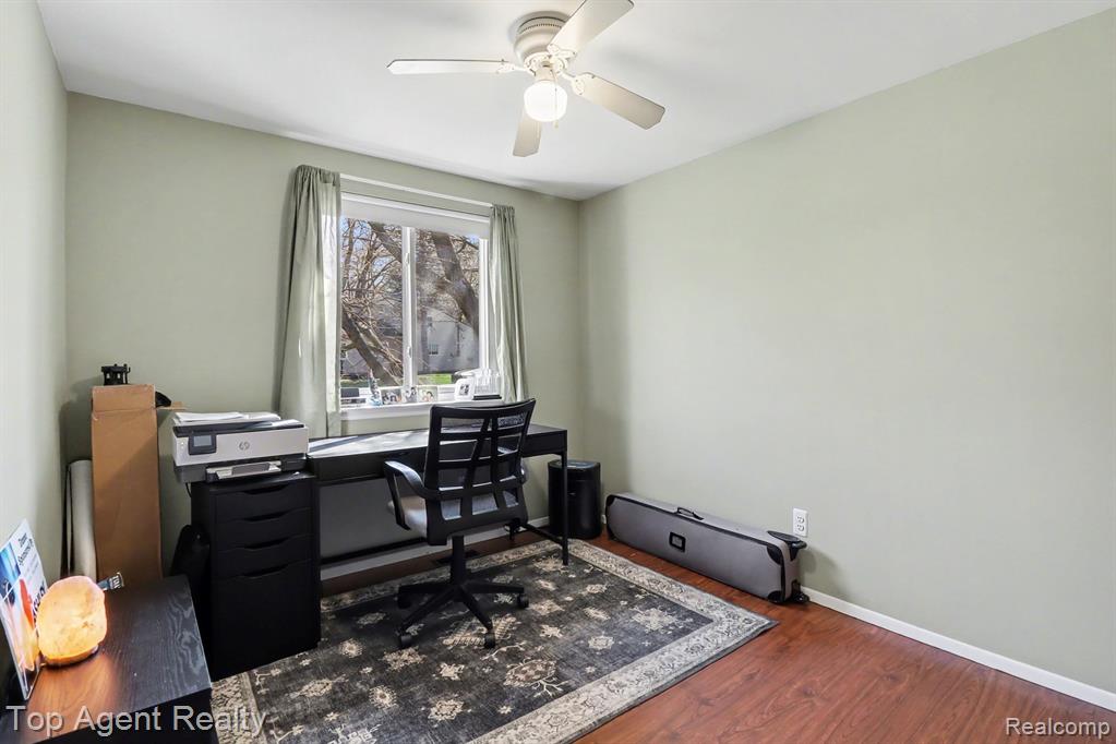 1010 Pelham Boulevard, Waterford, MI 48328 — Photo 18