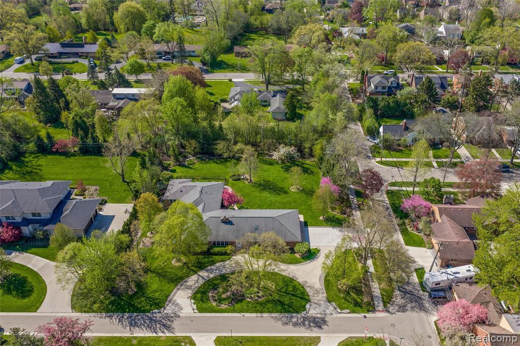 12959 Talbot Lane, Huntington Woods, MI — Photo 52