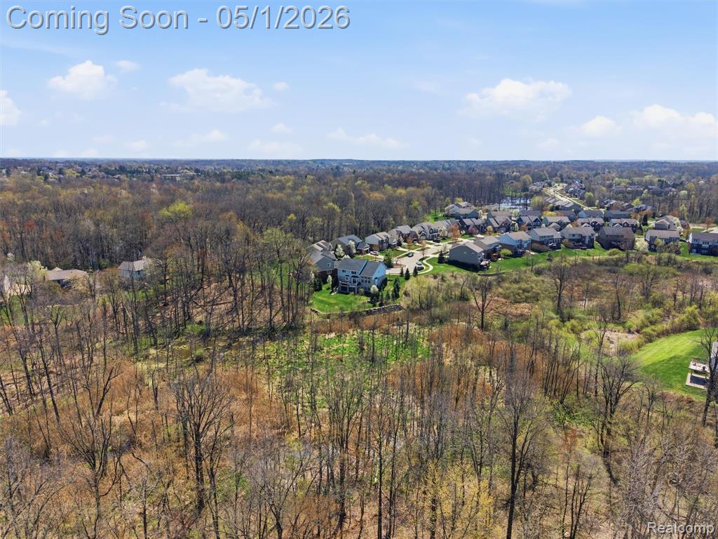 1450 Greythorne Drive, Lake Orion, MI — Photo 15