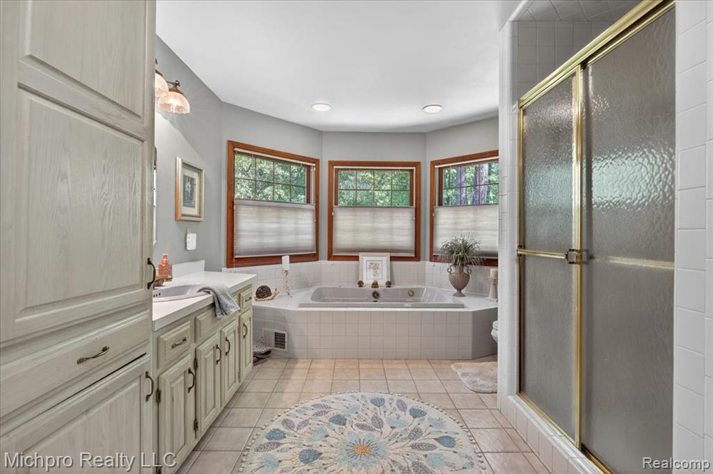 670 Green Creek Lane, Oxford, MI 48371 — Photo 28