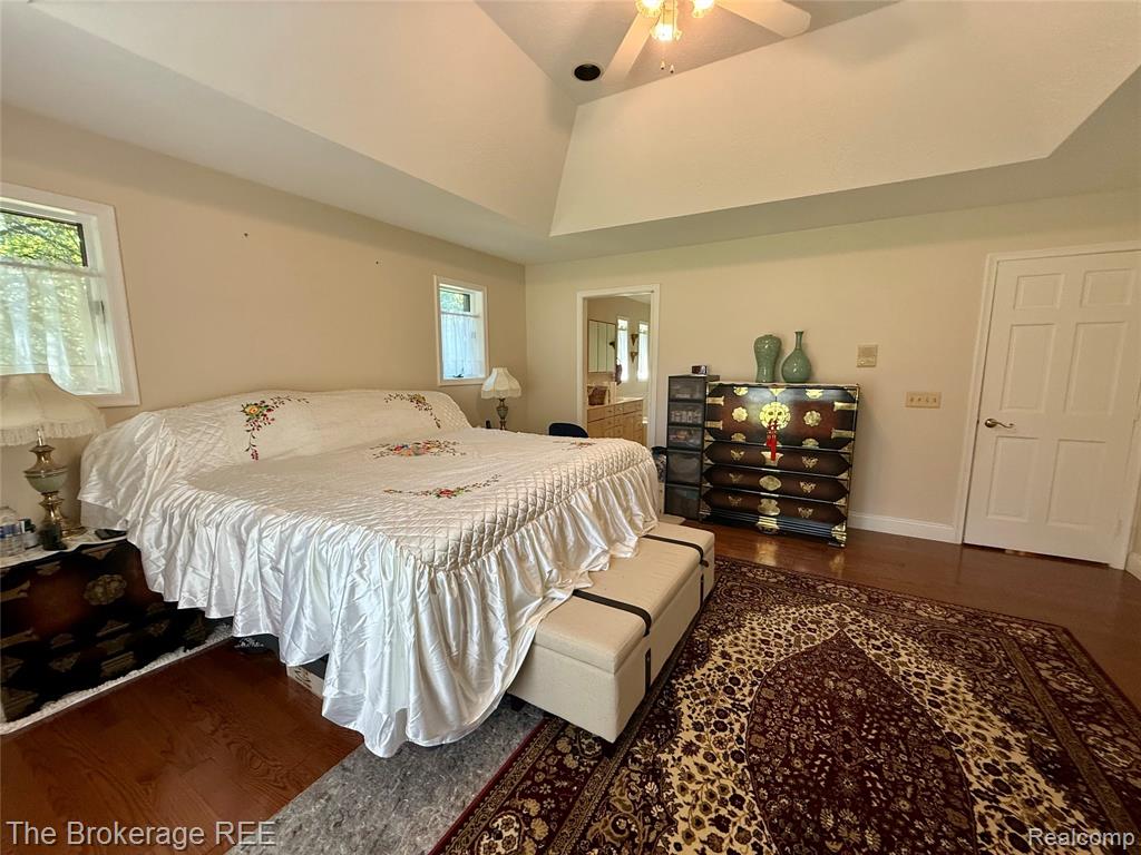 12088 Pinebrook Lane, South Lyon, MI 48178 — Photo 23