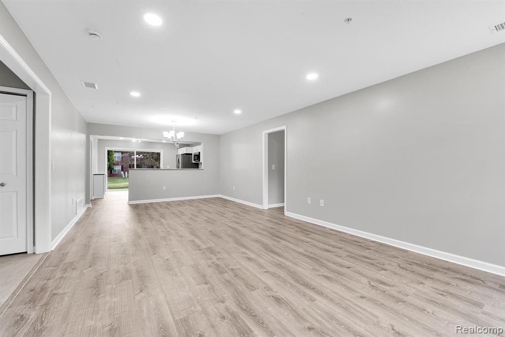 28243 CARLTON WAY Drive, 37, Novi, MI 48377 — Photo 5
