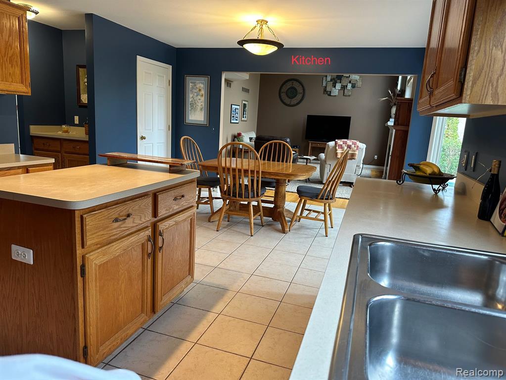 48701 LAFAYETTE Drive, Macomb, MI 48044 — Photo 45