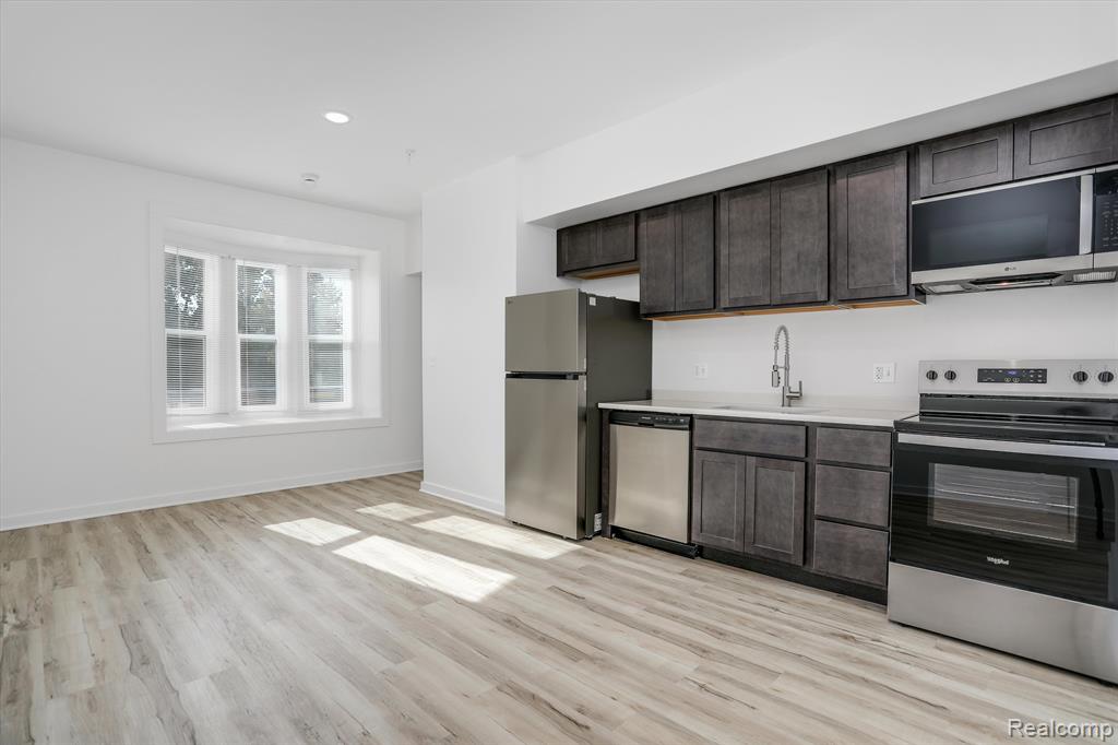 799 E Grand Boulevard, Detroit, MI 48207 — Photo 2