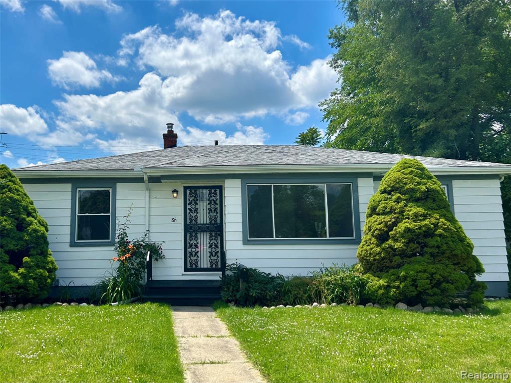 86 E Columbia Avenue, Pontiac, MI 48340 — front exterior