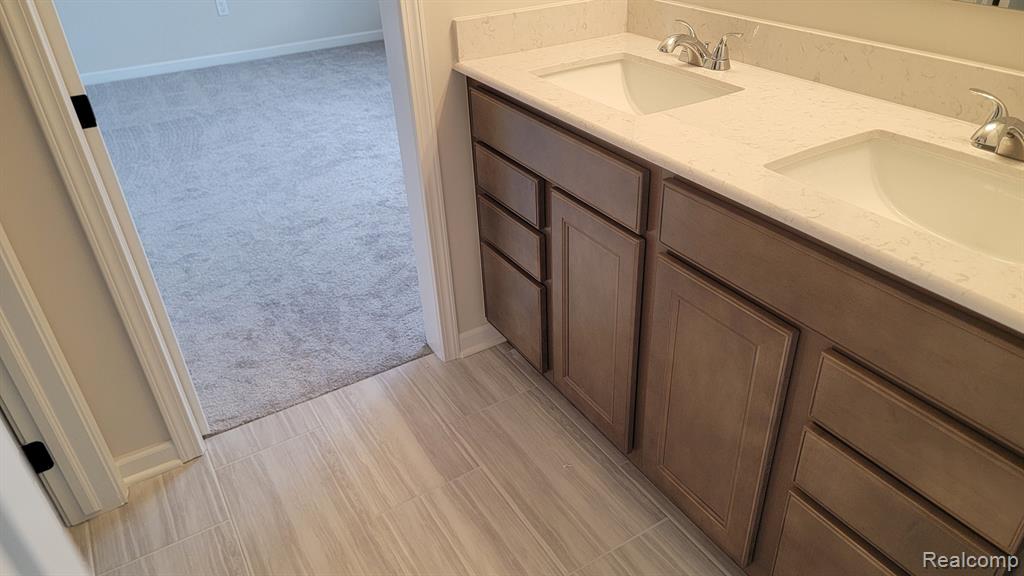 58267 INTERNATIONAL Drive, South Lyon, MI 48178 — Photo 20