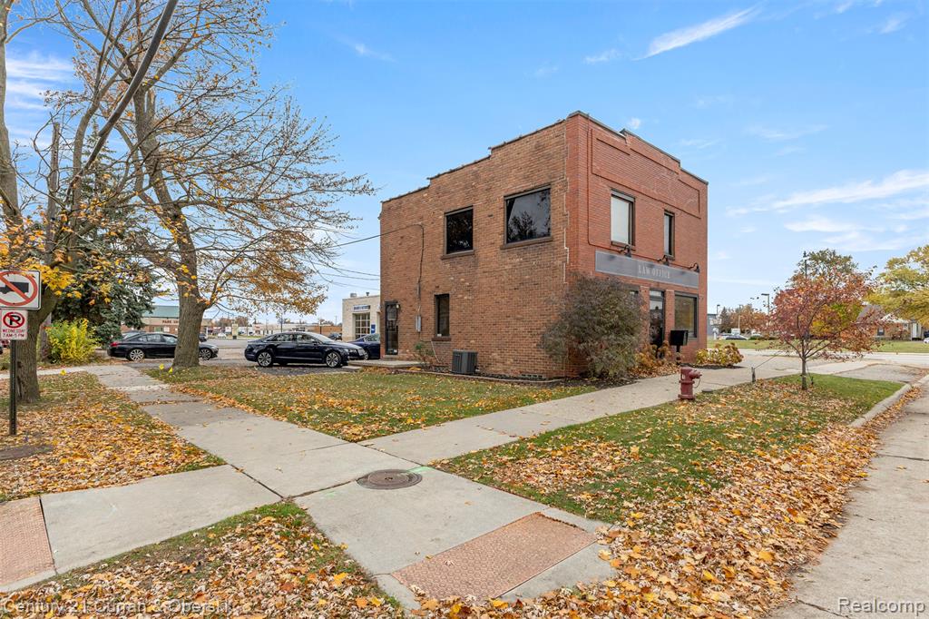 6336 Fox Avenue, Allen Park, MI 48101 — Photo 37