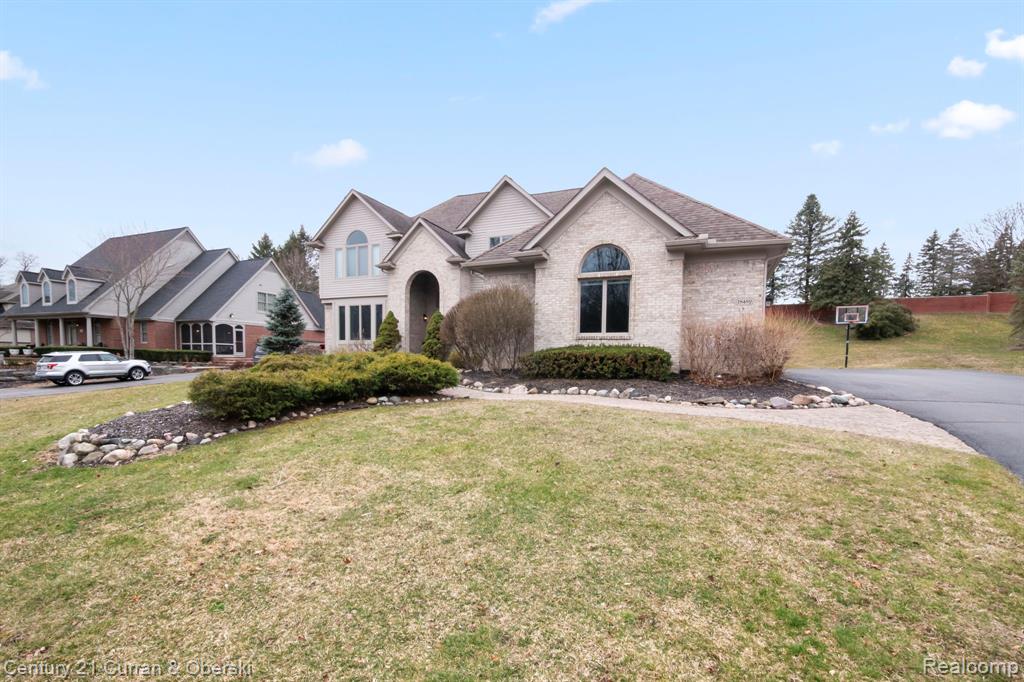 18489 Fox Hollow Court, Northville, MI 48168 — Photo 3