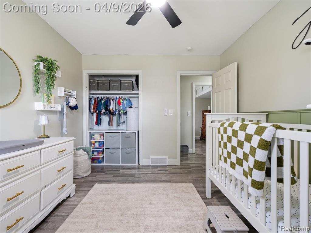 23151 Schroeder Avenue, Eastpointe, MI 48021 — Photo 24