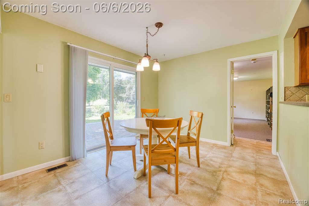 36275 Congress Road, Farmington, MI 48335 — Photo 19