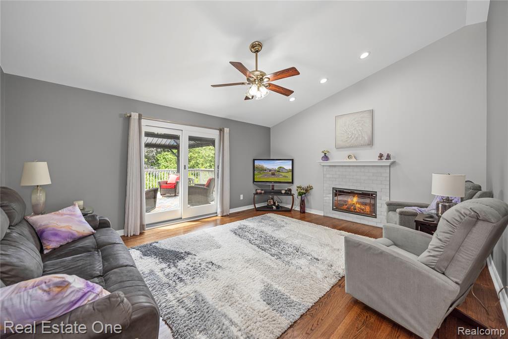 8736 El Dorado Drive, White Lake, MI — Photo 5