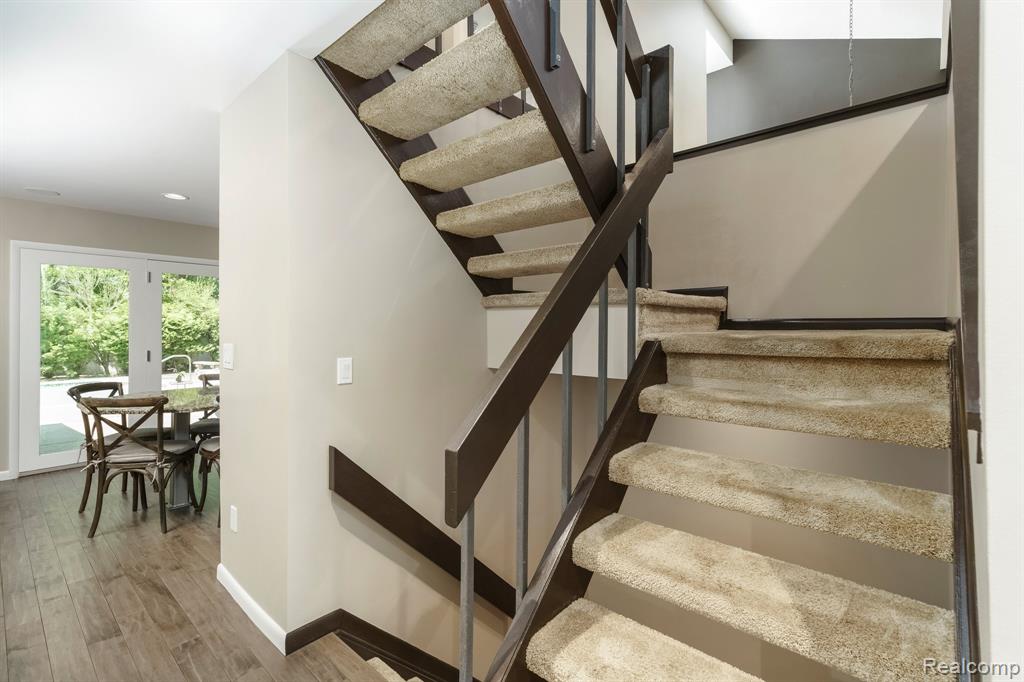 5156 Chestershire Court, West Bloomfield, MI — Photo 22