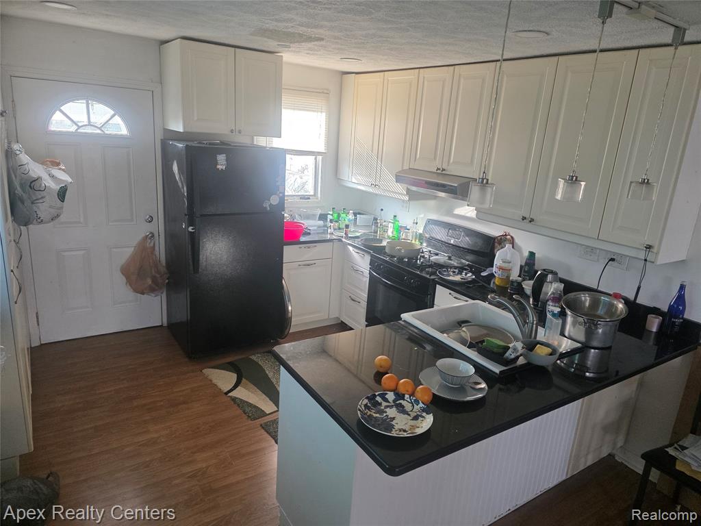 6165 Nightingale Street, Dearborn Heights, MI 48127 — Photo 4