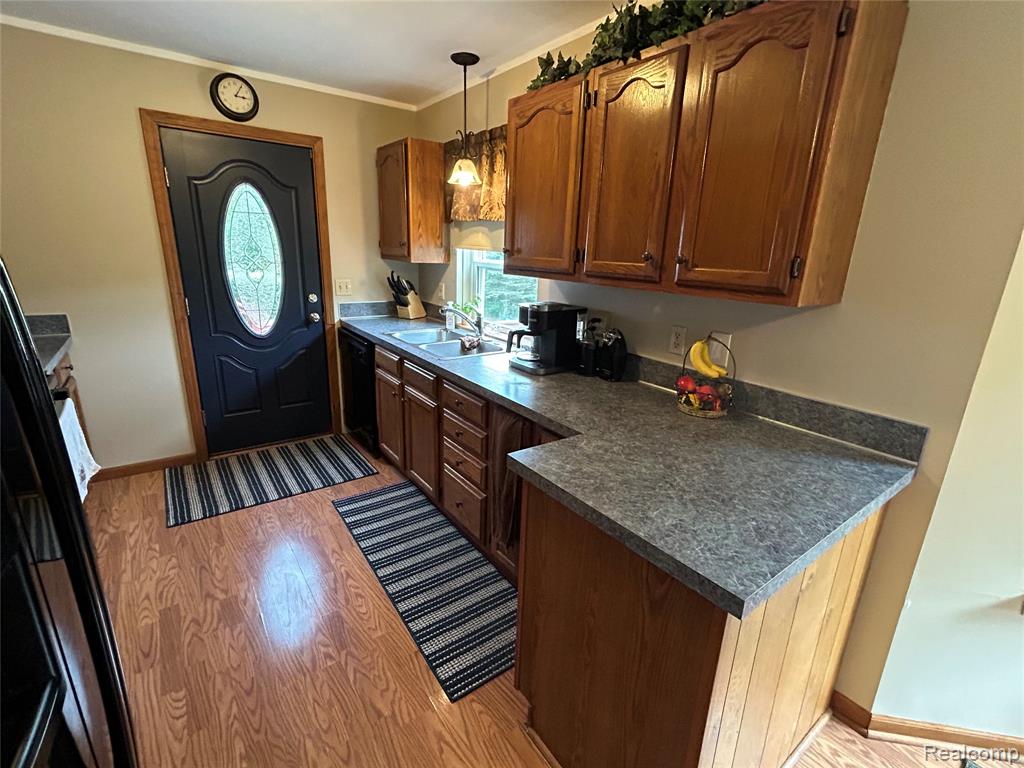 8812 S Byron Road, Gaines Vlg, MI 48436 — Photo 8