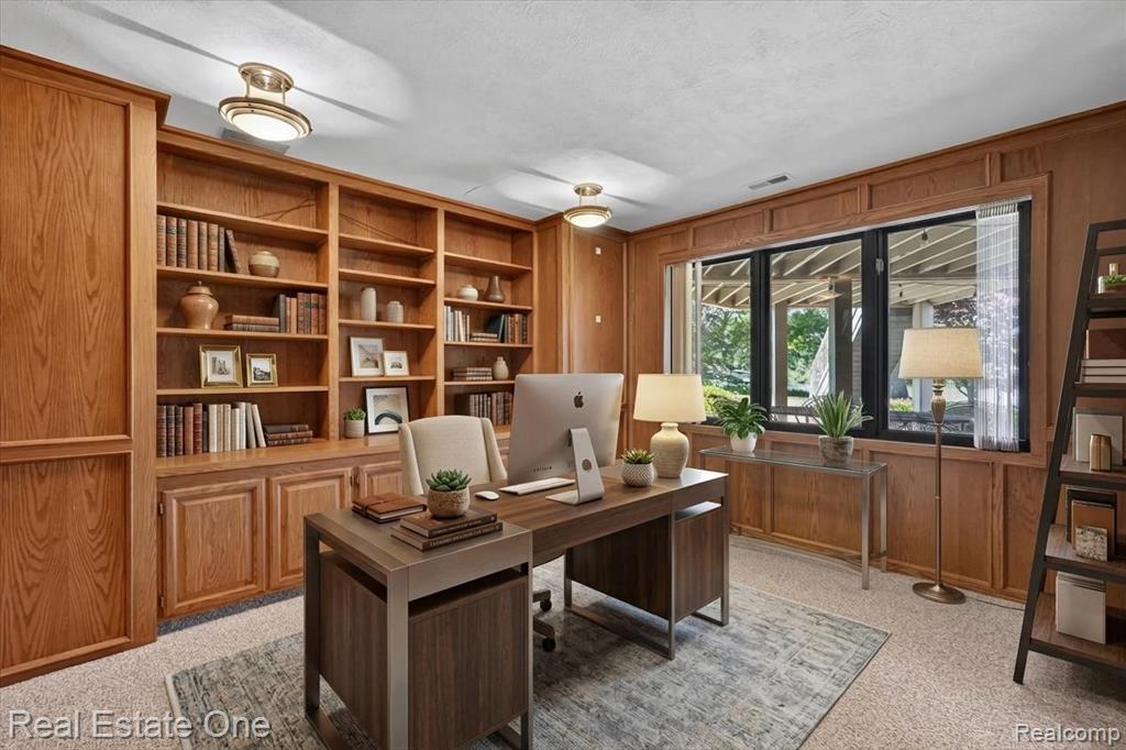 5161 Ledgewood Drive, Commerce Twp, MI 48382 — Photo 40