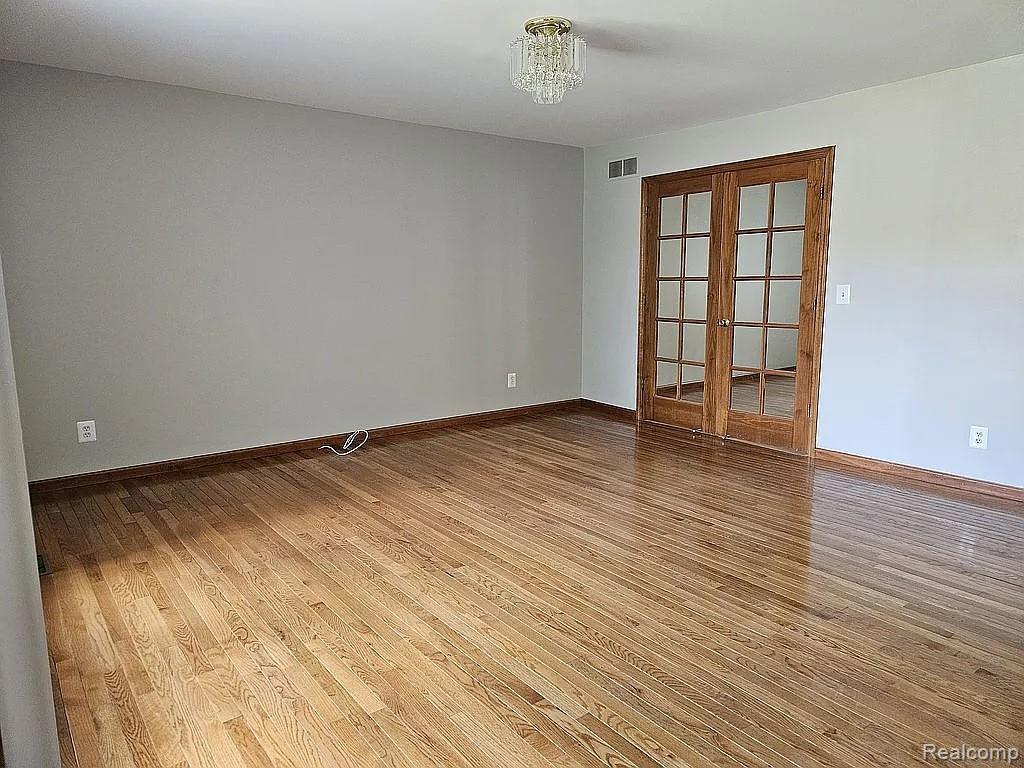 47630 Robins Nest Drive, Utica, MI 48315 — Photo 7