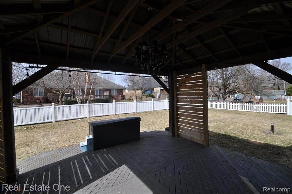 53447 GARLAND Drive, Macomb, MI 48316 — Photo 39