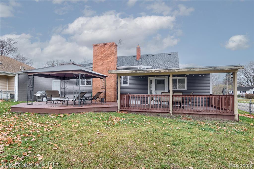 5107 Hartland Drive, Flint, MI 48506 — Photo 8