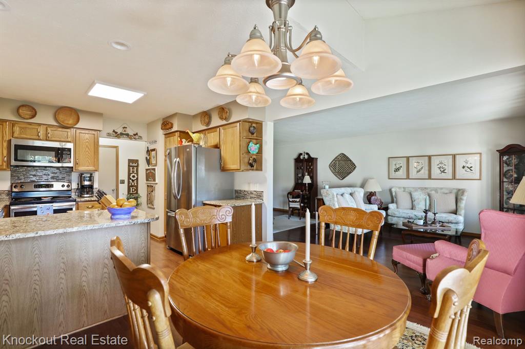 57 PINE GROVE Drive, Frankenmuth, MI 48734 — Photo 14