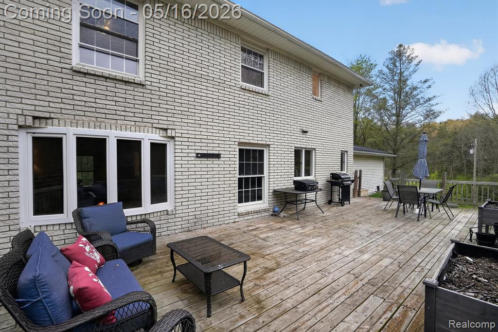 17301 Donohue Road, Pinckney, MI 48169 — Photo 37