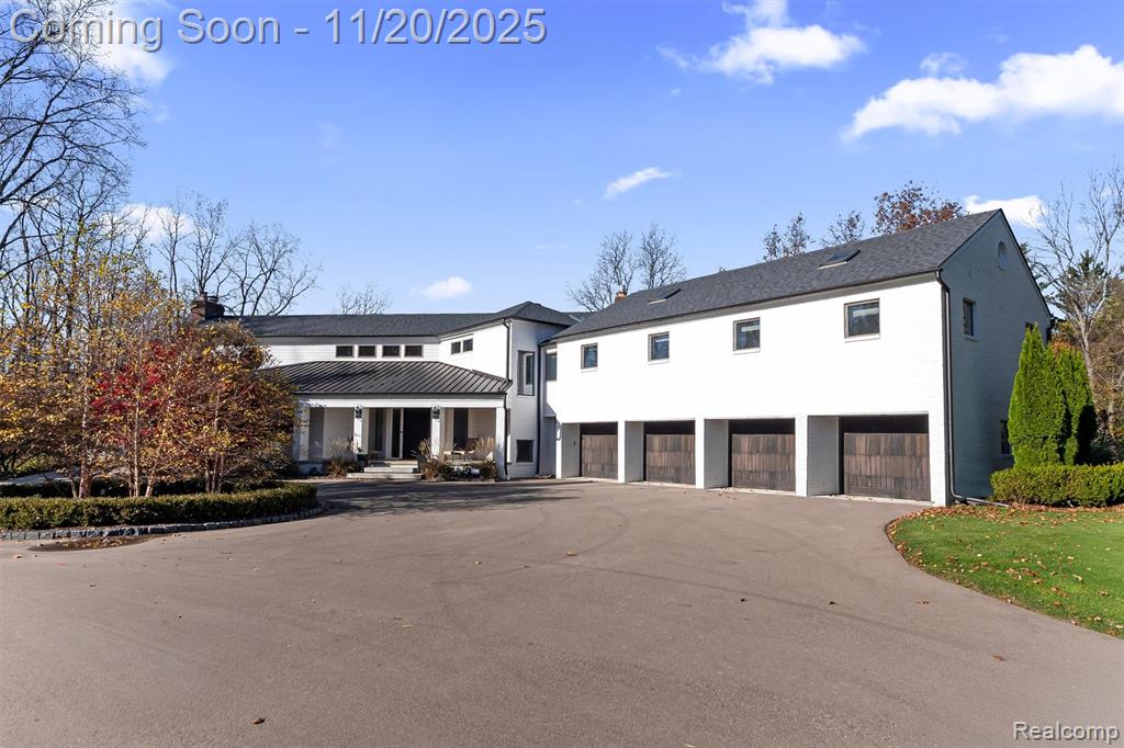 5764 Bloomfield Glens Road, West Bloomfield, MI — Photo 44