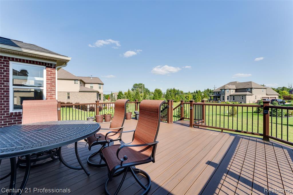 6776 Portsman Court, Canton, MI 48187 — Photo 87