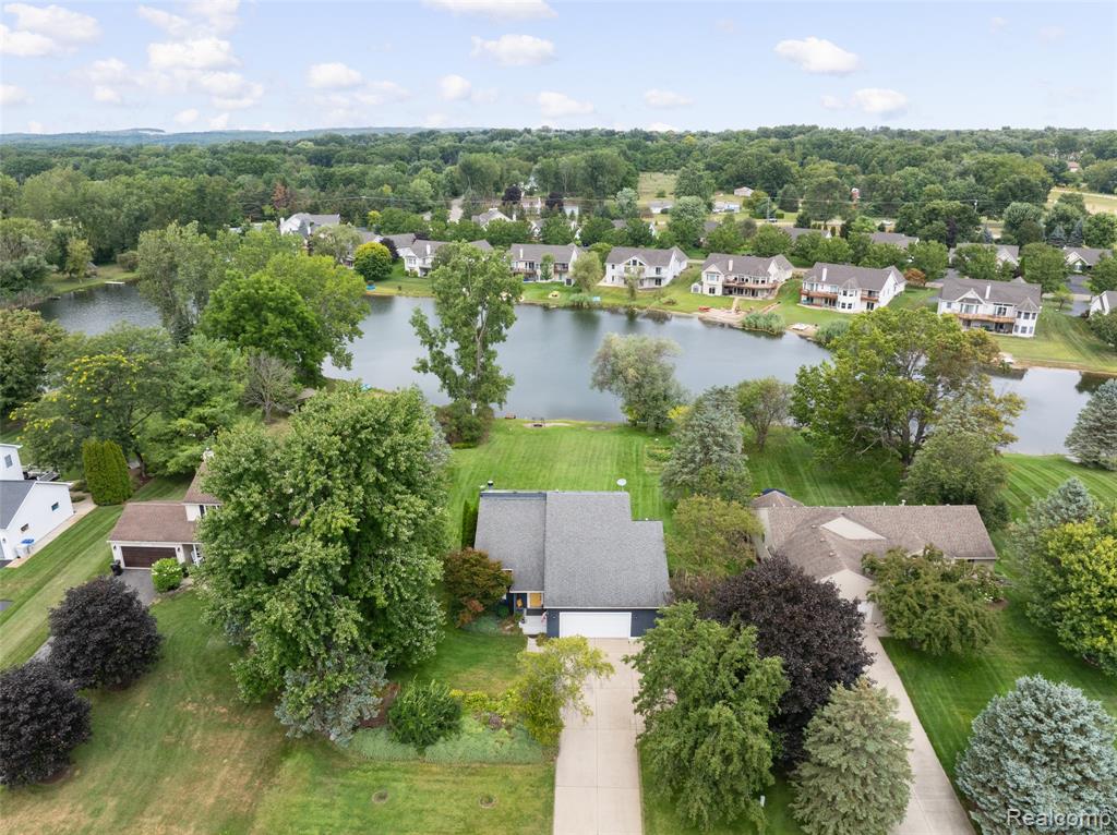 59692 Barkley Drive, New Hudson, MI 48165 — Photo 40