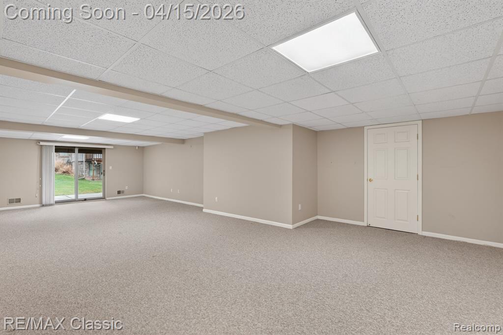 652 Woodside Drive, Milford, MI 48381 — Photo 15