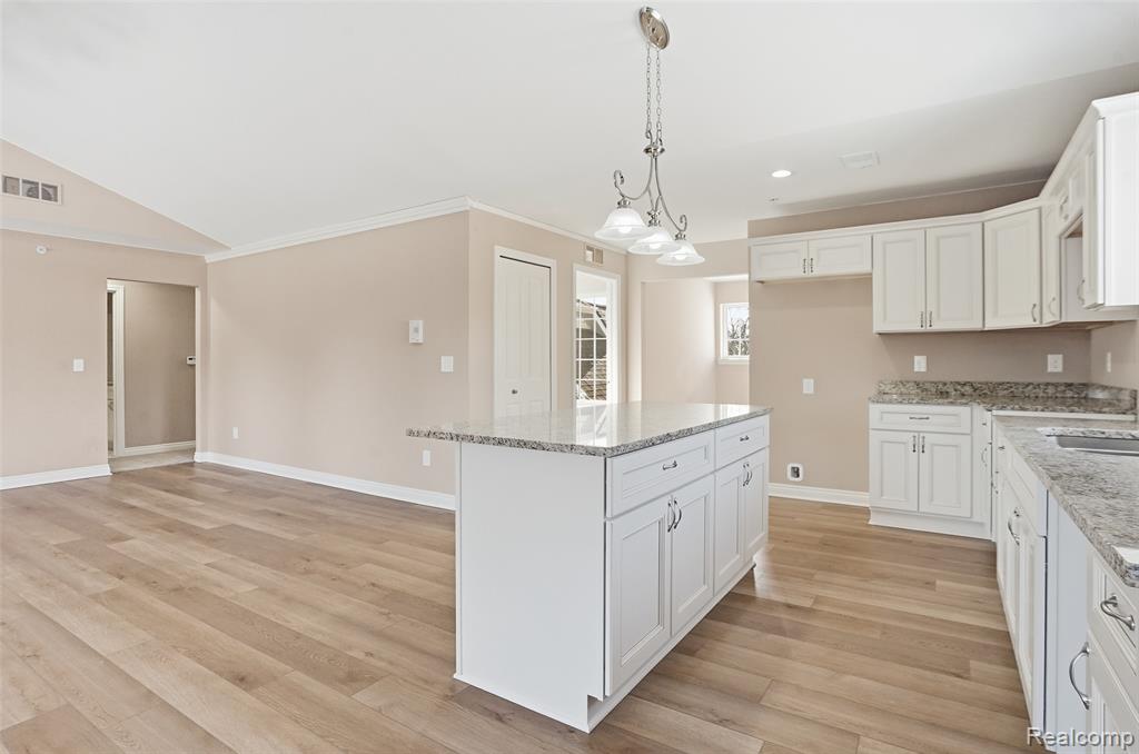 16515 Savor Lane, Clinton Twp, MI 48035 — Photo 17