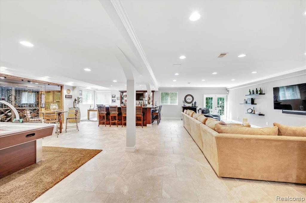 54159 DEER RIDGE Court, Rochester, MI 48307 — Photo 35