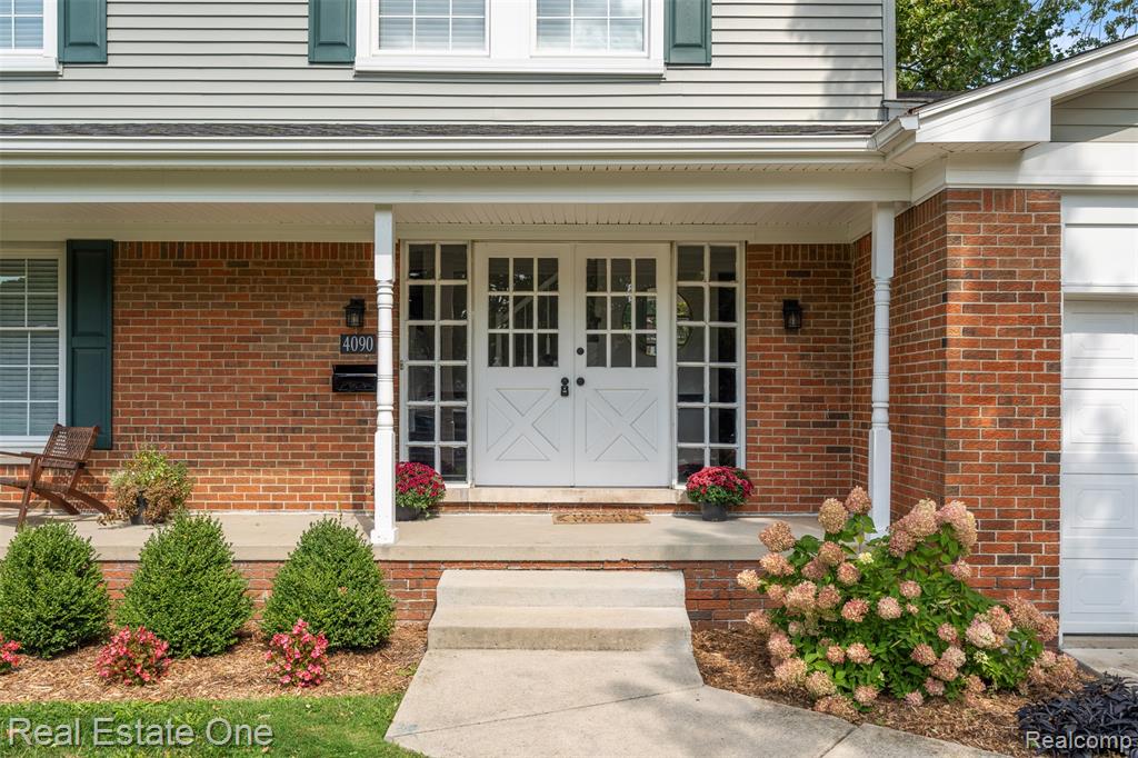 4090 Middlebury Drive, Troy, MI 48085 — Photo 7
