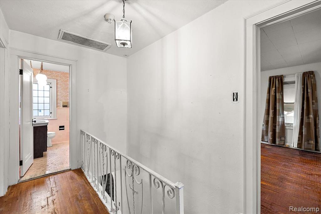 1205 Harvard Road, Grosse Pointe, MI 48230 — Photo 26